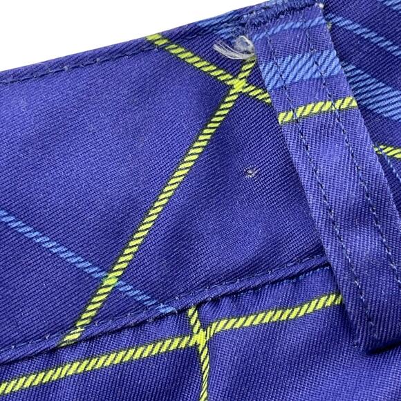 Zero Restriction Shorts Mens 38 Blue Plaid Flat Front Golf Tour Series - Picture 3 of 7